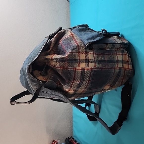 Club Montana Distressed Denim Large Drawstring Backpack - Picture 2 of 16